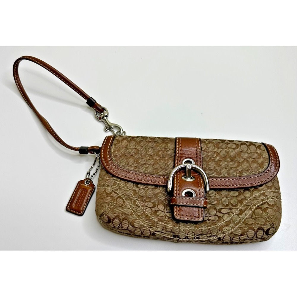 Coach Soho Signature C Buckle Wristlet Beige Jacquard Canvas Brown Leather Trim - Picture 3 of 14